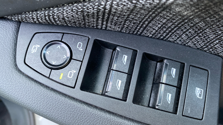 BMW 2 Series 220i MHT Sport 5dr DCT Petrol Hatchback